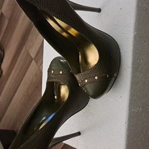Womanswear